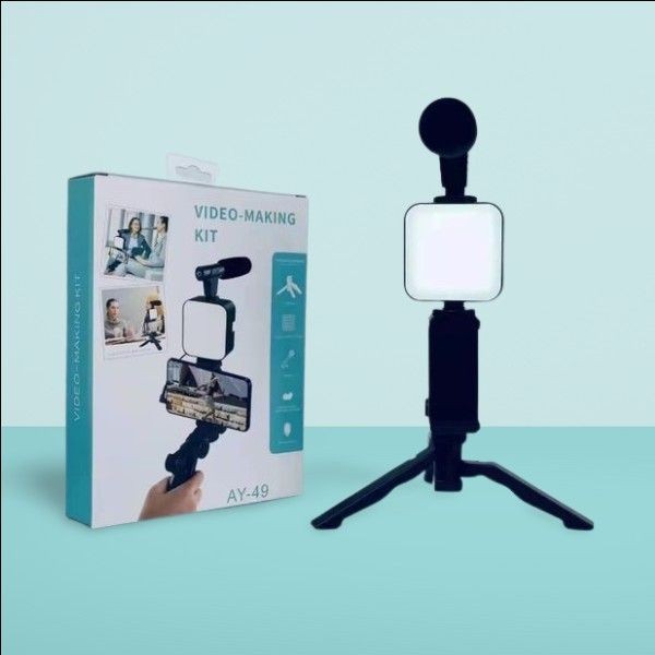 Content Creator Vlogging Kit – Microphone, LED Light & Tripod Set